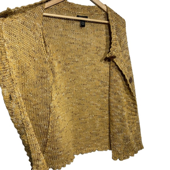 BCBGMaxAzria Knit crochet yellow button up cardigan great condition size XL - Picture 7 of 7